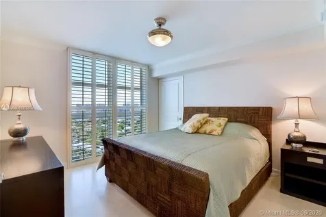 19111 Collins Avenue Sunny Isles Beach FL 33160