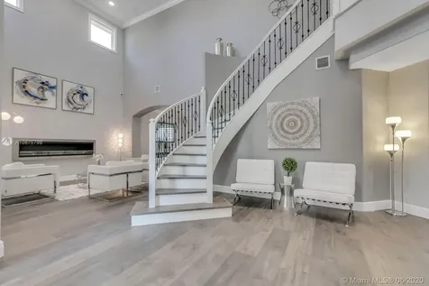 895 Tradewinds Bend Weston FL 33327