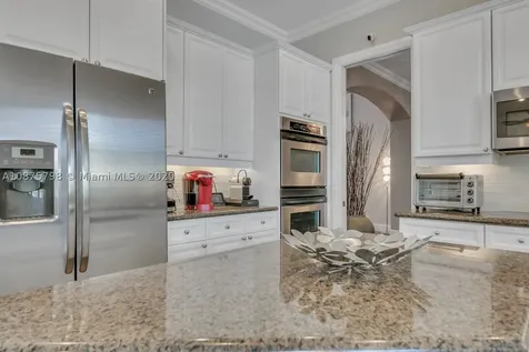 895 Tradewinds Bend Weston FL 33327