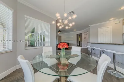 895 Tradewinds Bend Weston FL 33327