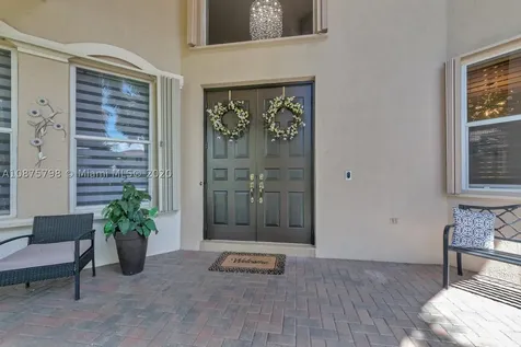 895 Tradewinds Bend Weston FL 33327