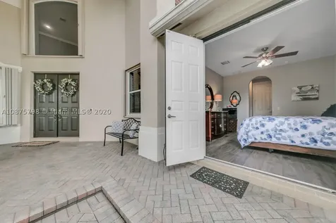 895 Tradewinds Bend Weston FL 33327