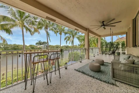 895 Tradewinds Bend Weston FL 33327