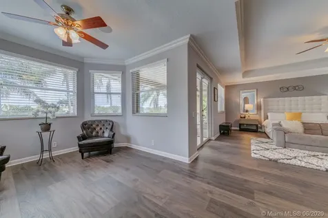 895 Tradewinds Bend Weston FL 33327