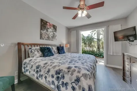 895 Tradewinds Bend Weston FL 33327