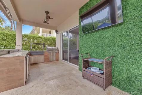 895 Tradewinds Bend Weston FL 33327