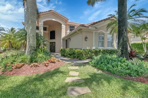 895 Tradewinds Bend Weston FL 33327