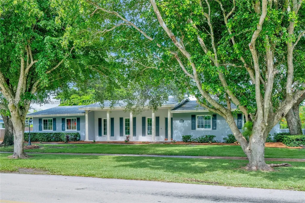 17240 SW 87th Avenue Palmetto Bay FL 33157