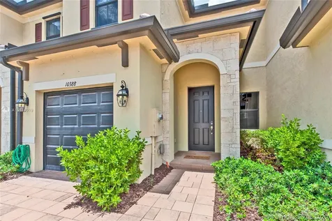 10388 W 33rd Court Hialeah FL 33018