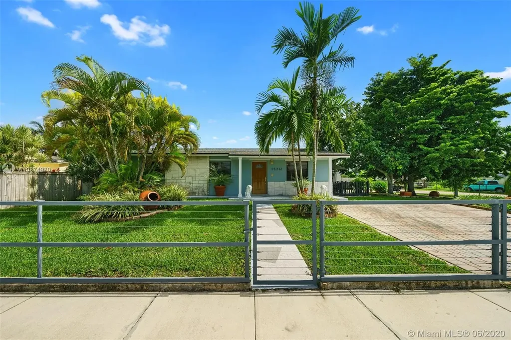 15261 SW 308th Street Homestead FL 33033