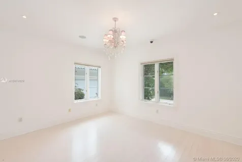 1440 W 23rd Street Miami Beach FL 33140
