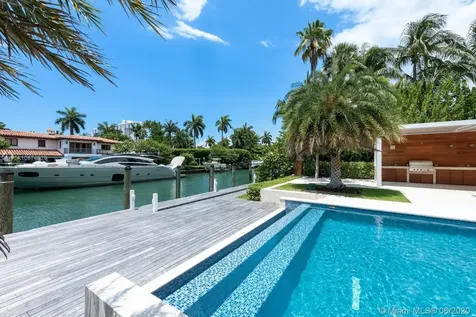 1440 W 23rd Street Miami Beach FL 33140