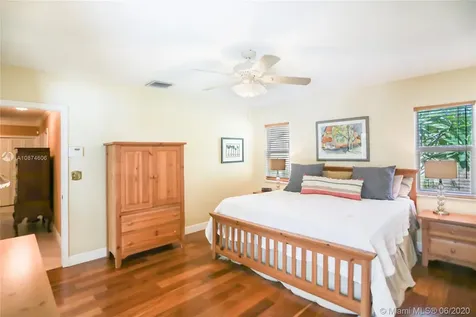 7360 SW 18th Street Plantation FL 33317