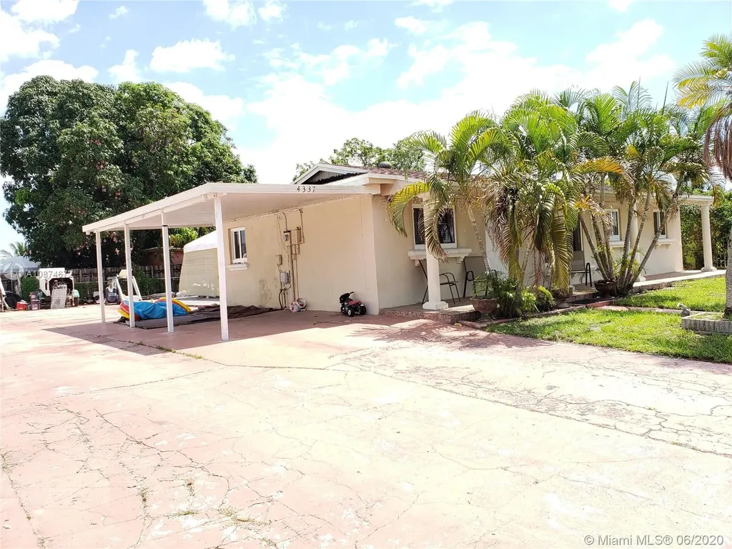 4337 NW 199th Street Miami Gardens FL 33055