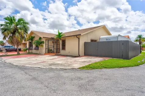 705 SW 97th Place Circle Miami FL 33174