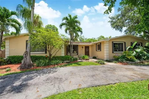 17225 SW 84th Court Palmetto Bay FL 33157