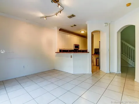 8721 SW 2nd Terrace Miami FL 33174