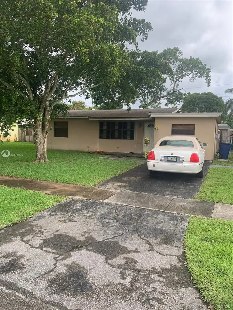 5273 SW 92nd Terrace Cooper City FL 33328