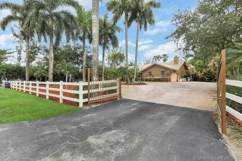 15720 SW 56th Street Southwest Ranches FL 33331