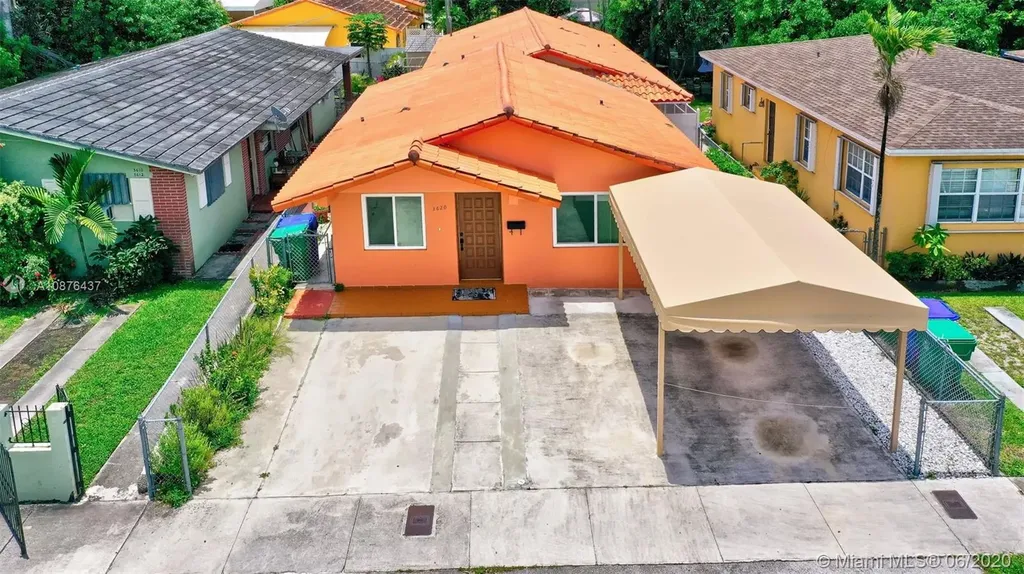 3620 SW 25th Terrace Miami FL 33133