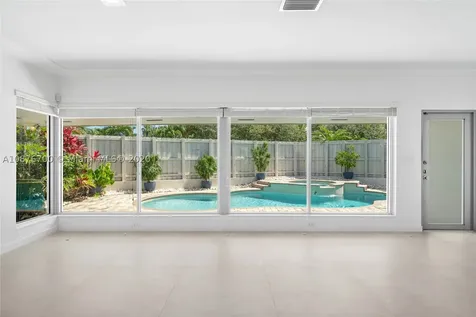 840 NE 76th Street Miami FL 33138