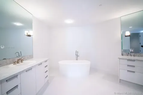5959 Collins Avenue Miami Beach FL 33140