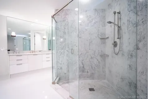 5959 Collins Avenue Miami Beach FL 33140