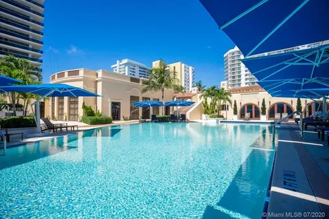 5959 Collins Avenue Miami Beach FL 33140