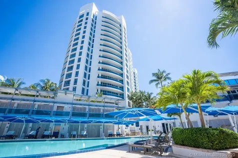 5959 Collins Avenue Miami Beach FL 33140