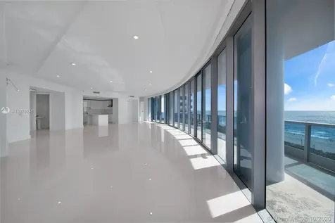 5959 Collins Avenue Miami Beach FL 33140