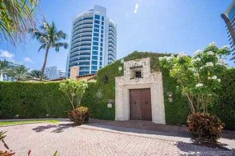 5959 Collins Avenue Miami Beach FL 33140