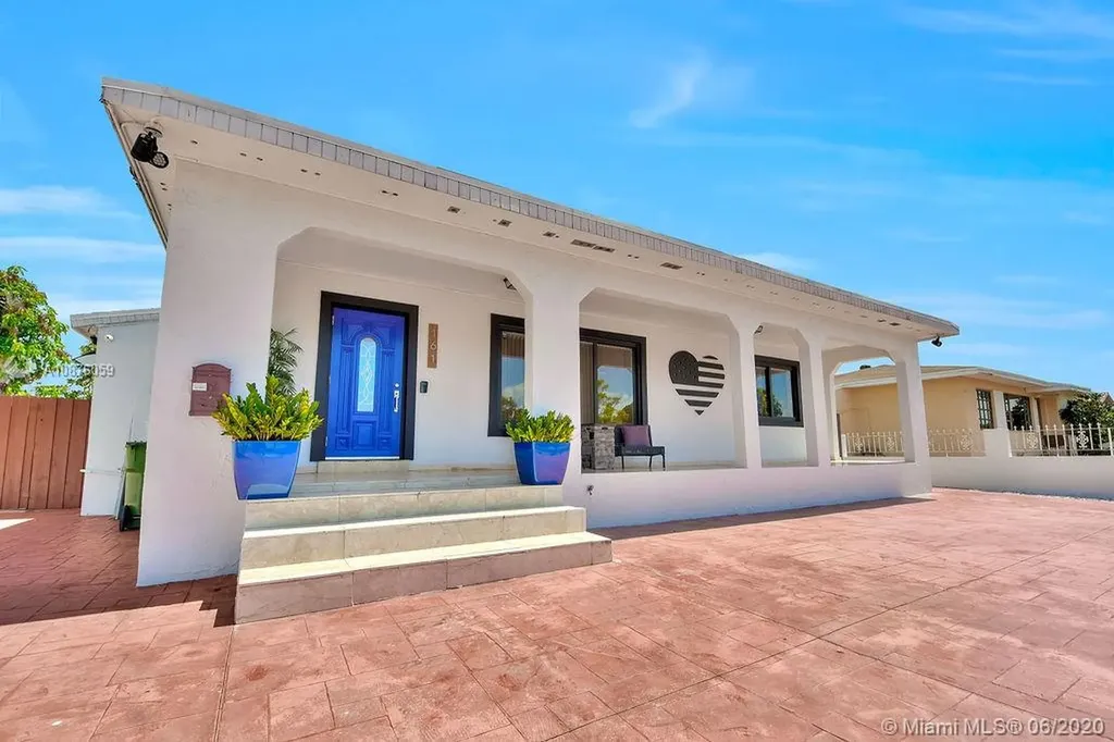 161 W 35th Street Hialeah FL 33012