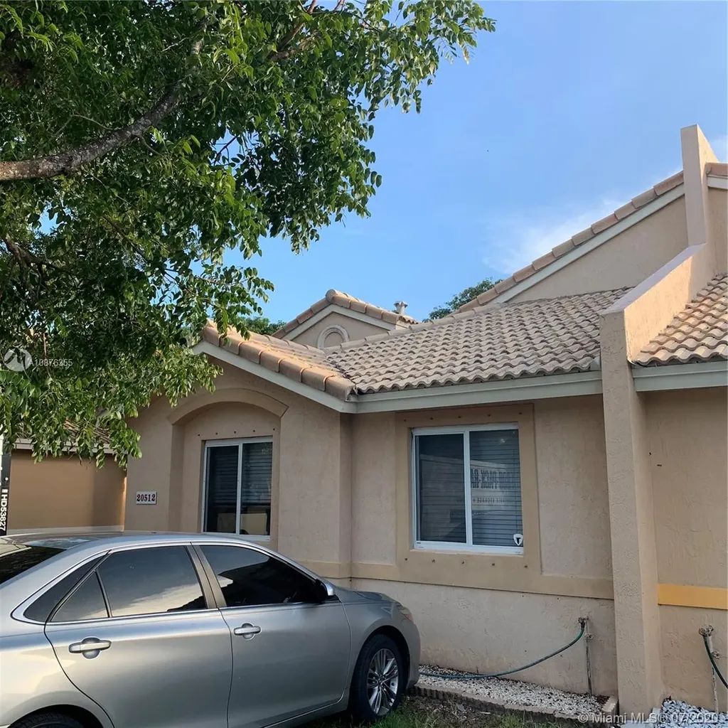 20512 SW 93rd Avenue Cutler Bay FL 33189