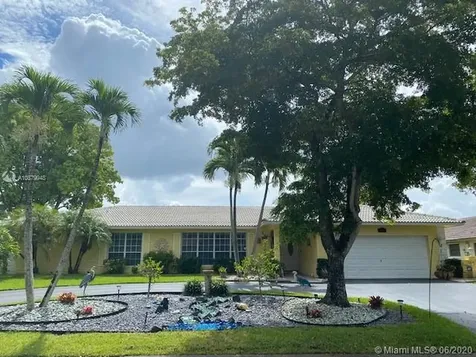 1693 NW 100th Drive Coral Springs FL 33071