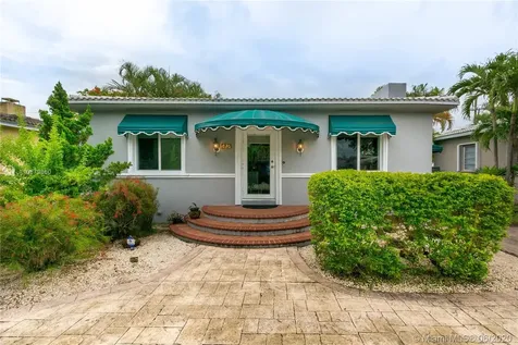 474 Falcon Avenue Miami Springs FL 33166