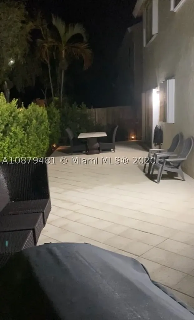 9780 NW 51st Lane Doral FL 33178