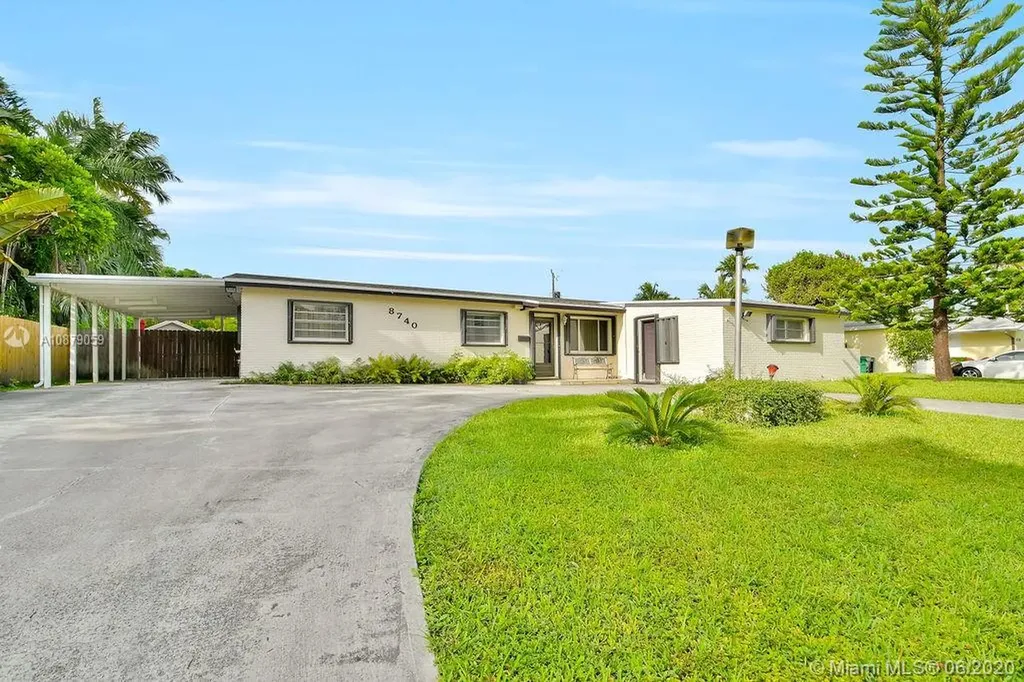 8740 SW 192nd Terrace Cutler Bay FL 33157