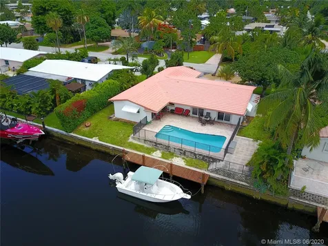 1721 SW 4th Avenue Pompano Beach FL 33060