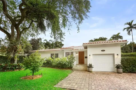1424 Cordova Street Coral Gables FL 33134