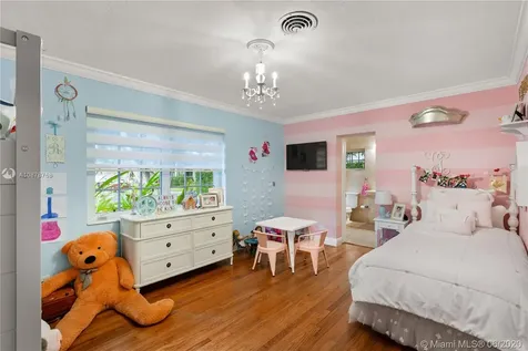 1424 Cordova Street Coral Gables FL 33134