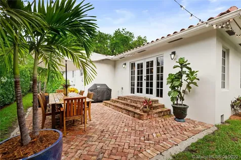 1424 Cordova Street Coral Gables FL 33134