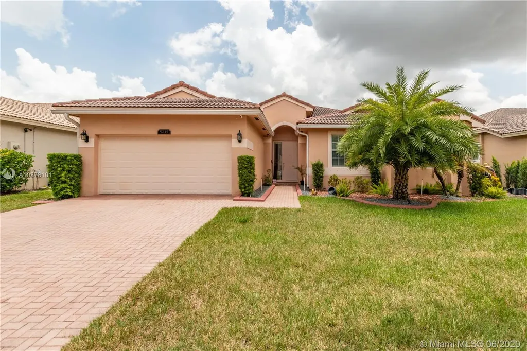 5235 SW 149th Avenue Miramar FL 33027