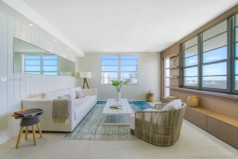 100 Lincoln Road Miami Beach FL 33139