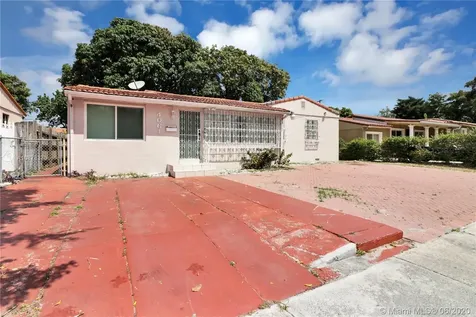 4061 NW 4th Terrace Miami FL 33126