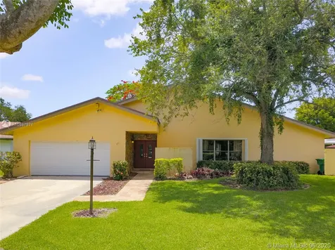 11620 SW 104th Street Miami FL 33176
