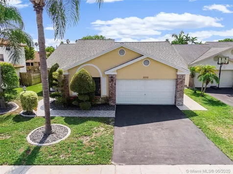 3252 NW 101st Terrace Sunrise FL 33351