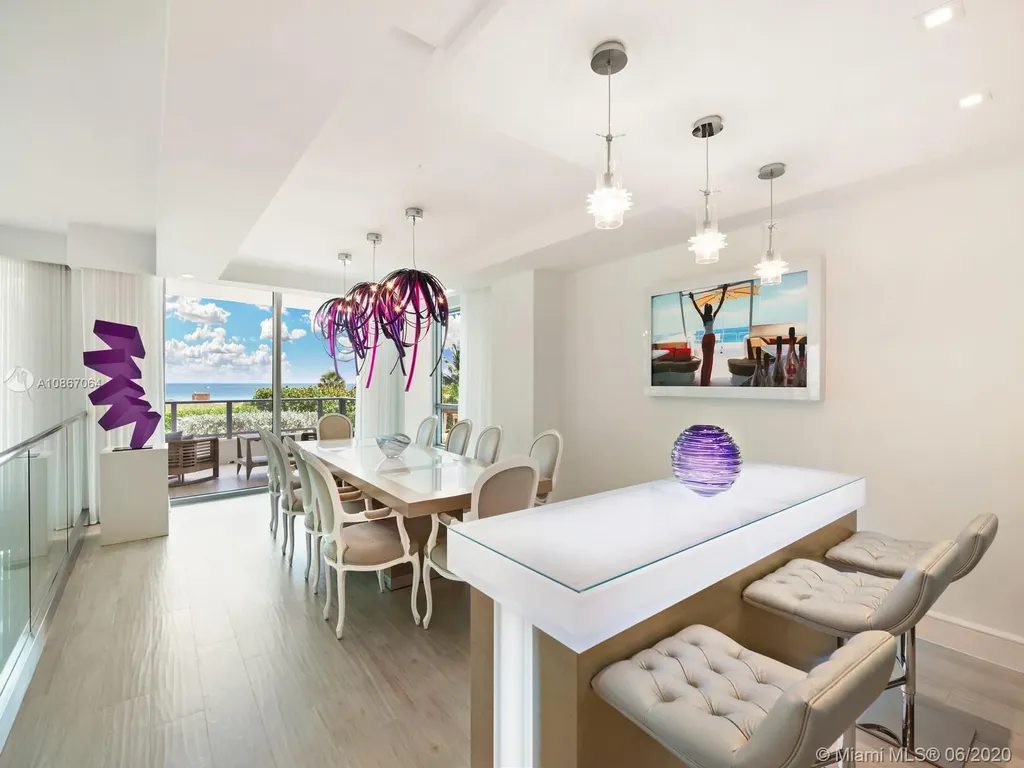 125 Ocean Drive Miami Beach FL 33139