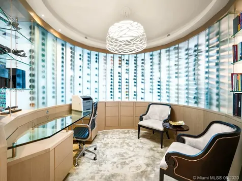 125 Ocean Drive Miami Beach FL 33139