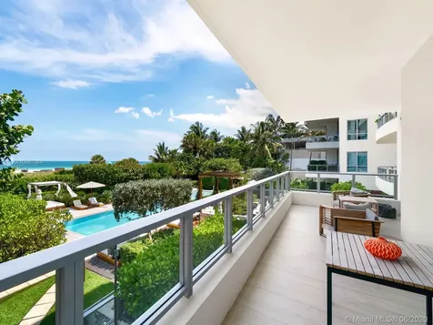 125 Ocean Drive Miami Beach FL 33139