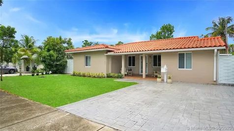 3700 SW 60th Place Miami FL 33155